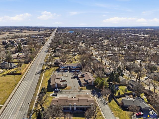 1406 Janice Court, Lincoln, NE 68506