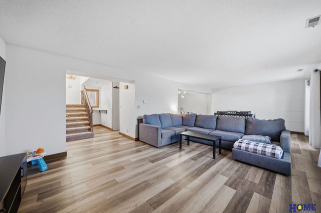 1406 Janice Court, Lincoln, NE 68506