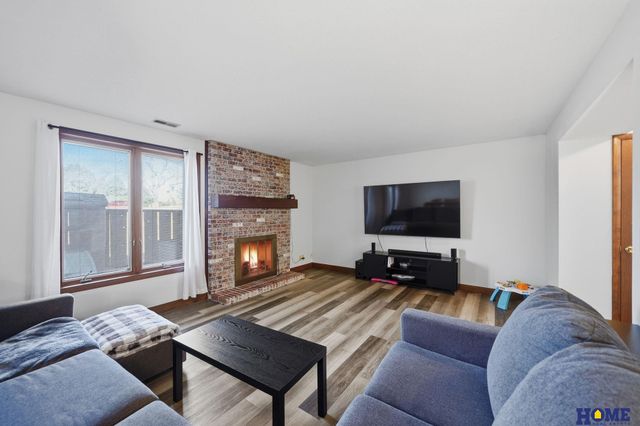 1406 Janice Court, Lincoln, NE 68506