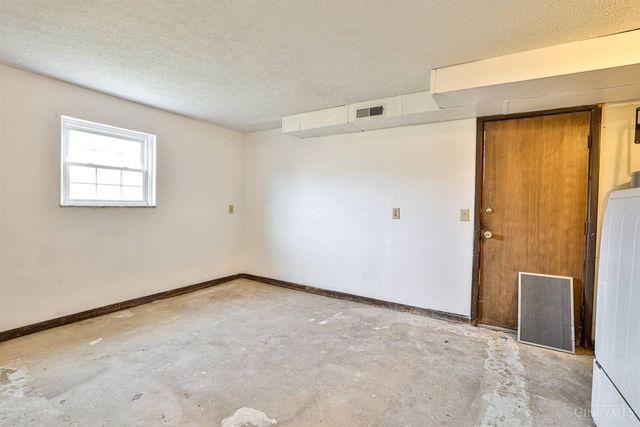 5459 River Road, Fairfield, OH 45014