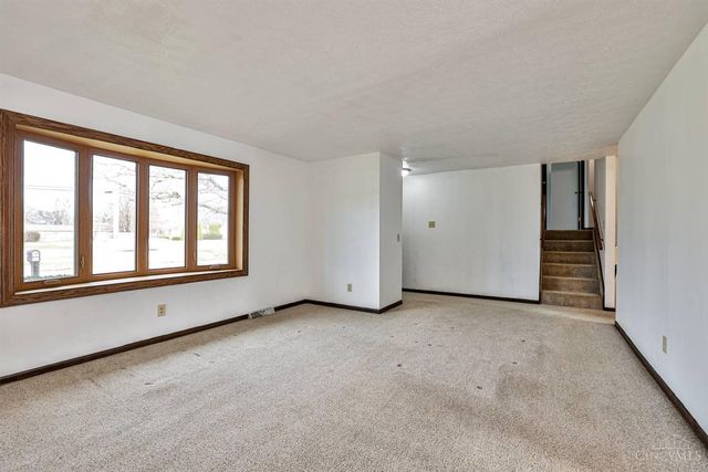 5459 River Road, Fairfield, OH 45014