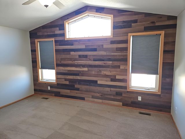 15362 Wintergreen Street NW, Andover, MN 55304