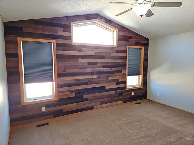 15362 Wintergreen Street NW, Andover, MN 55304