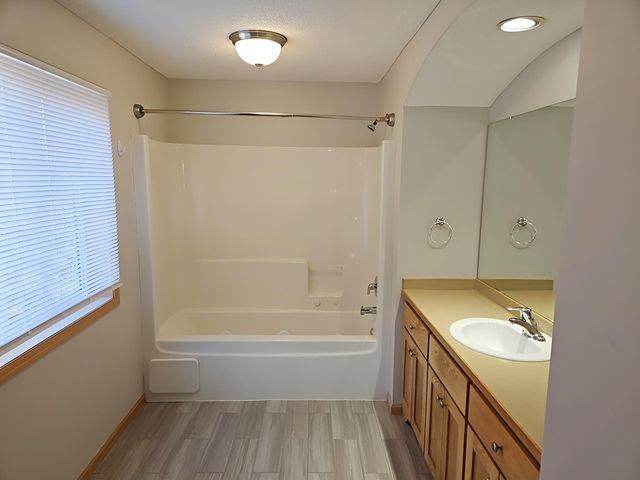 15362 Wintergreen Street NW, Andover, MN 55304