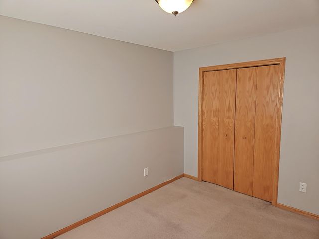 15362 Wintergreen Street NW, Andover, MN 55304