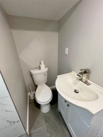 216-07 115th Terrace, Cambria Heights, NY 11411