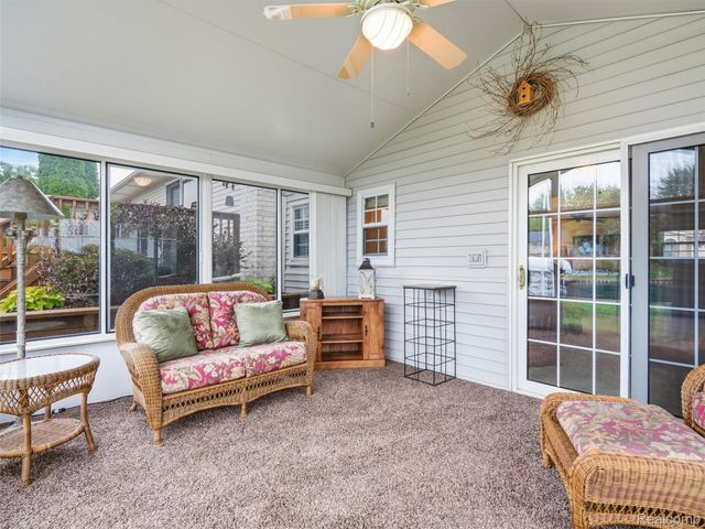 2504 Golden Shores Court, Fenton Charter Township, MI 48430