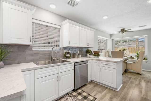 22507 Willow Branch Lane, Tomball, TX 77375