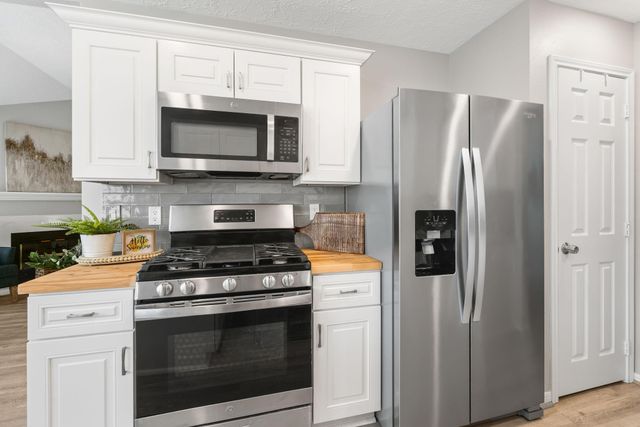 22507 Willow Branch Lane, Tomball, TX 77375