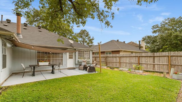 22507 Willow Branch Lane, Tomball, TX 77375