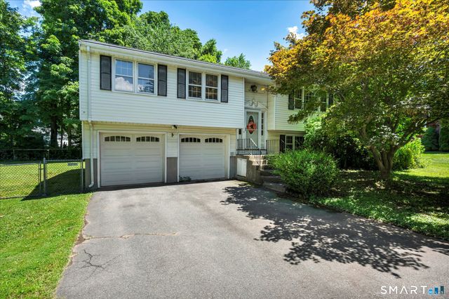 66 East Street, Middletown, CT 06457