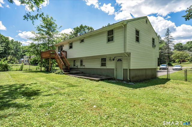 66 East Street, Middletown, CT 06457