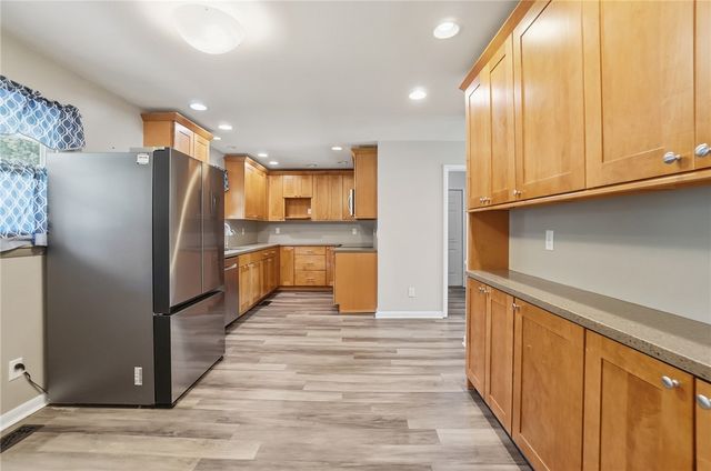 6195 Millbank Drive, Centerville, OH 45459