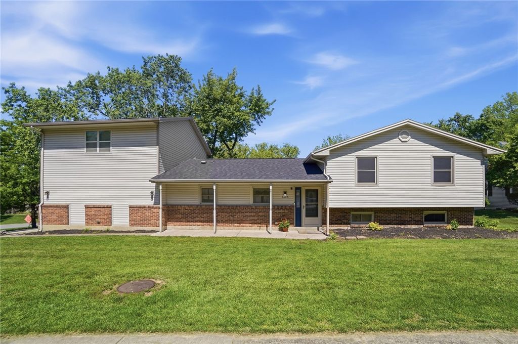 6195 Millbank Drive, Centerville, OH 45459