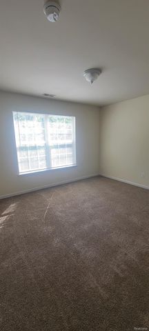 27635 Hidden Oaks Drive, Brownstown Charter Township, MI 48183