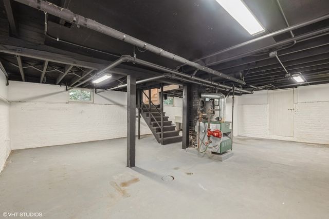 125 S Central Avenue, Highwood, IL 60040