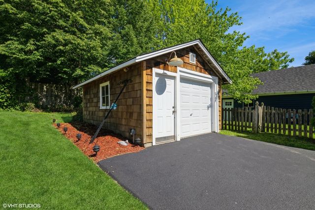 125 S Central Avenue, Highwood, IL 60040