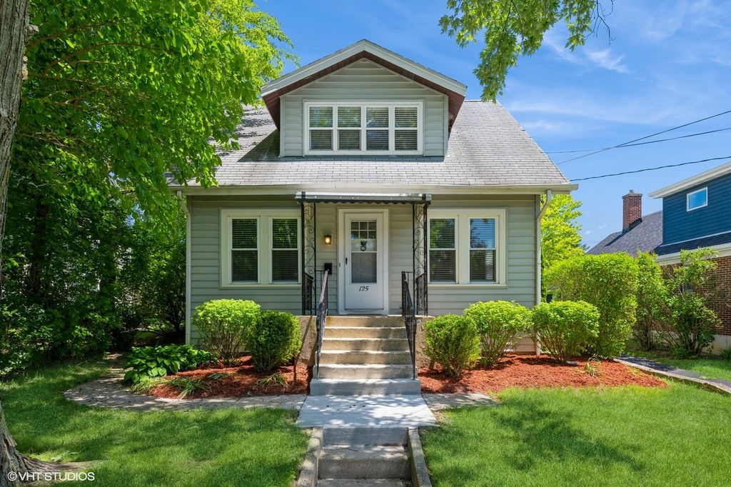 125 S Central Avenue, Highwood, IL 60040