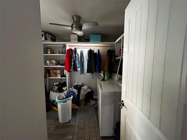 6960 Westgate Drive, Beaumont, TX 77706