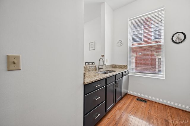 2108 Fulton Avenue, Cincinnati, OH 45206