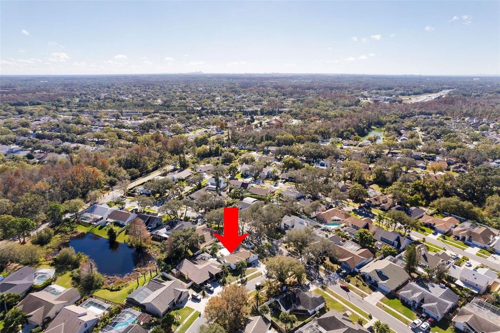 Image 27 of property listing at 15101 REDVALE DRIVE, Tampa, FL 33625
