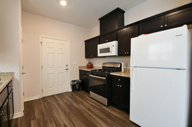 5817 Gaston Street, Houston, TX 77016