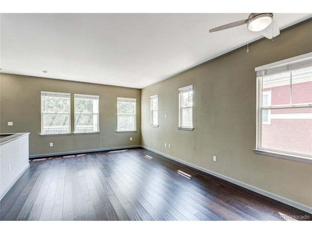 2723 Roslyn St, Denver, CO 80238