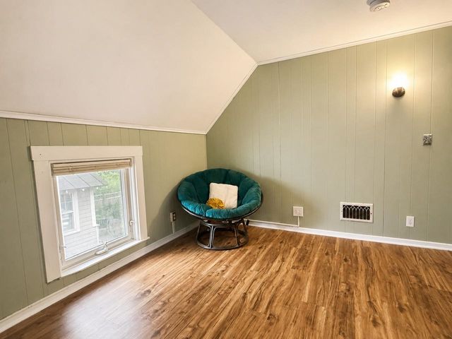 11 Alfred Street, Burlington, VT 05401