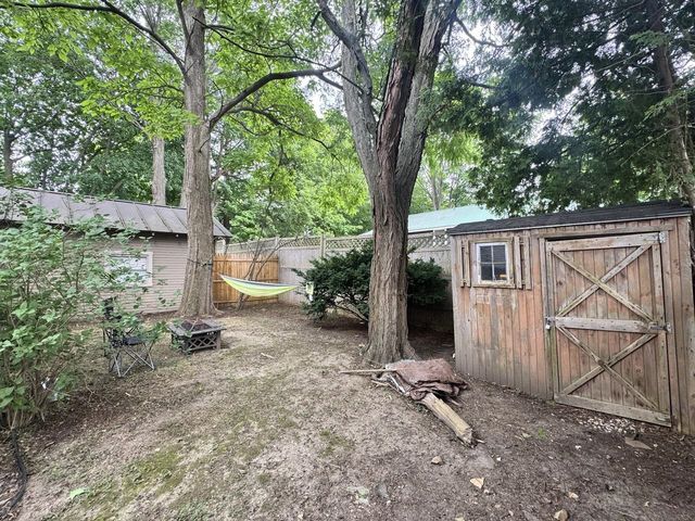 11 Alfred Street, Burlington, VT 05401