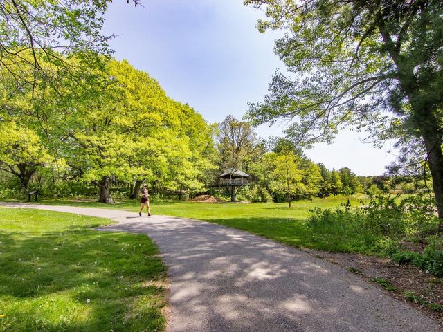 11 Alfred Street, Burlington, VT 05401
