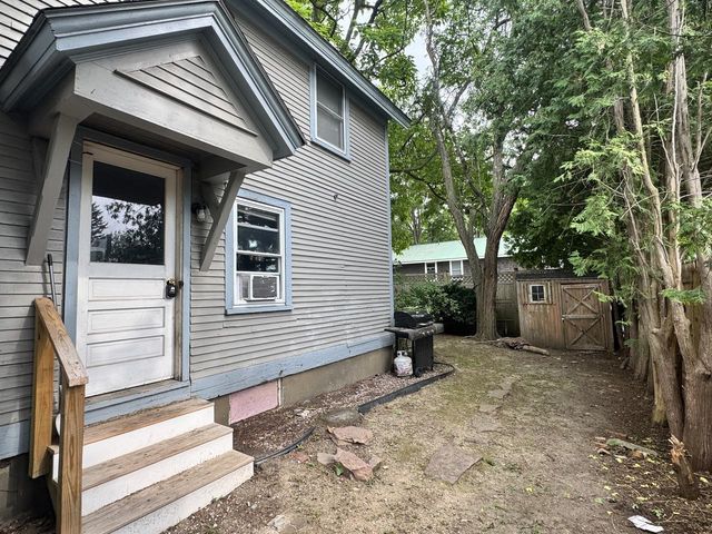 11 Alfred Street, Burlington, VT 05401