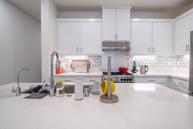 1420 Civic Center Drive 2, Santa Clara, CA 95050