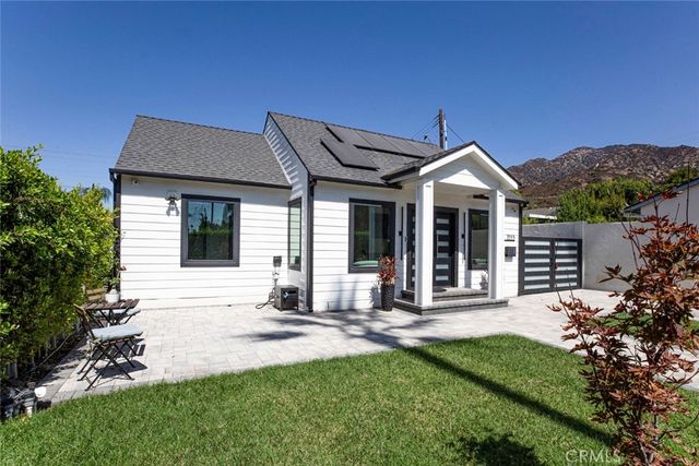 1553 Western, Glendale, CA 91201