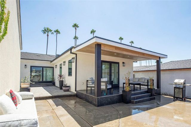 1553 Western, Glendale, CA 91201
