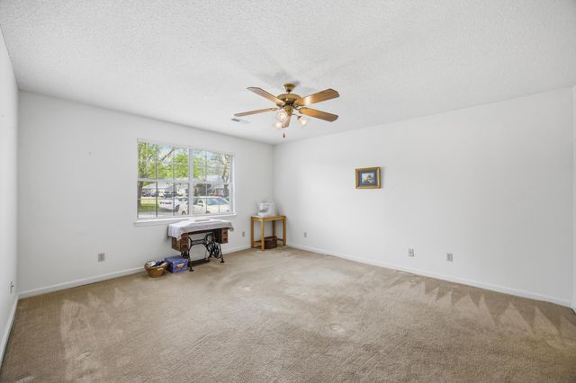 6595 Hickory Meadow Drive, Chattanooga, TN 37421