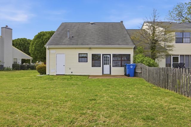 6595 Hickory Meadow Drive, Chattanooga, TN 37421