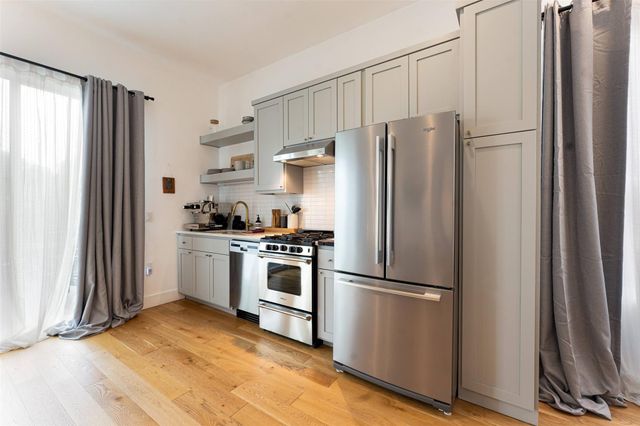 1914 Garden ST, Austin, TX 78702