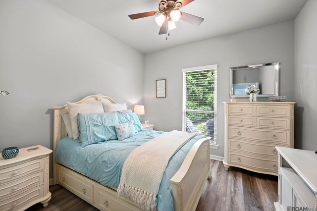 11376 Oak Run Dr, Geismar, LA 70734