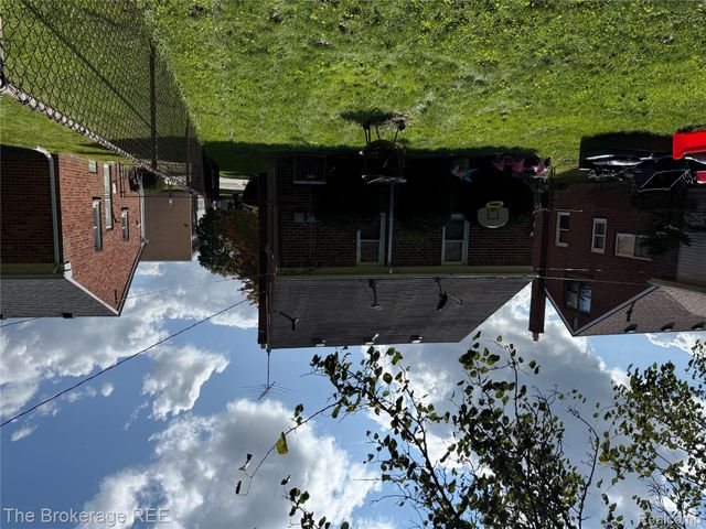 17722 Kinloch, Redford Charter Township, MI 48240