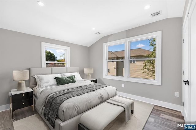 715 Evans Street 2, Paramus, NJ 07652