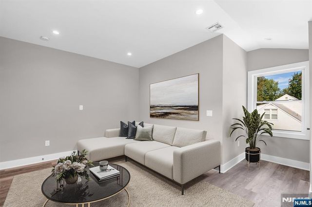 715 Evans Street 2, Paramus, NJ 07652