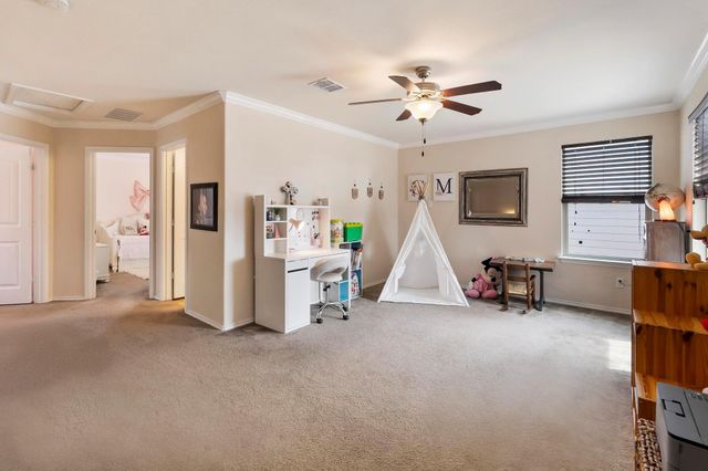 11212 Whitefaulds DR, Austin, TX 78754