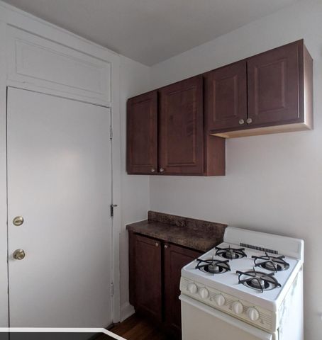 2651 N Spaulding Avenue 3E, Chicago, IL 60647