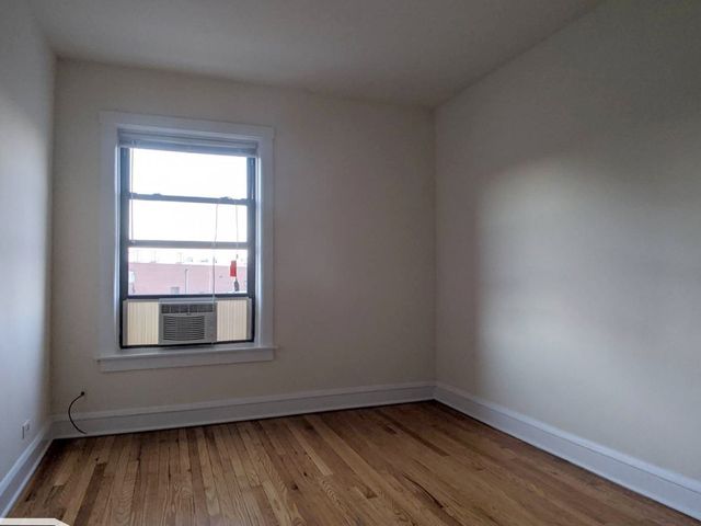 2651 N Spaulding Avenue 3E, Chicago, IL 60647
