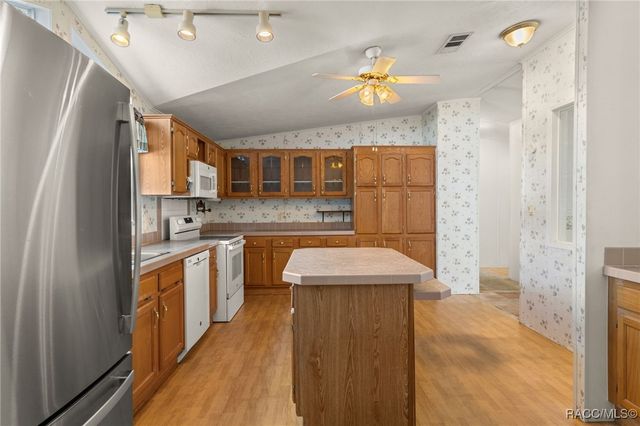 8566 E Beacon Court, Floral City, FL 34436