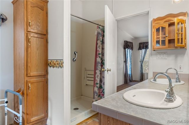 8566 E Beacon Court, Floral City, FL 34436