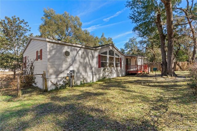 8566 E Beacon Court, Floral City, FL 34436