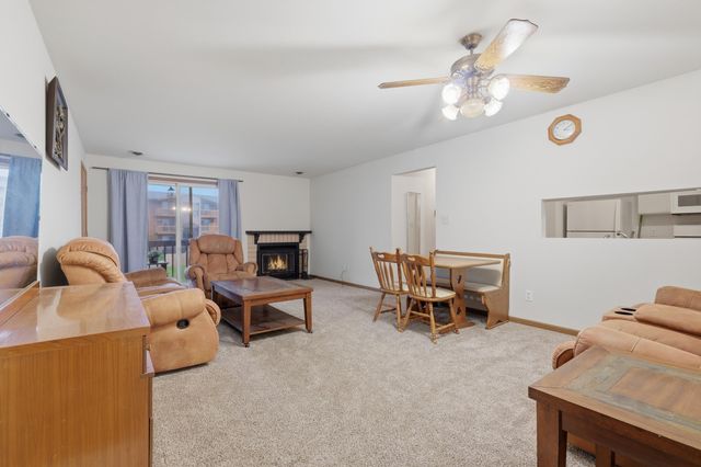 2543 Harvest Drive, Crown Point, IN 46307