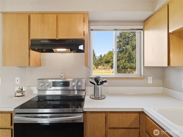 123 Upland Vista Drive, Chehalis, WA 98532
