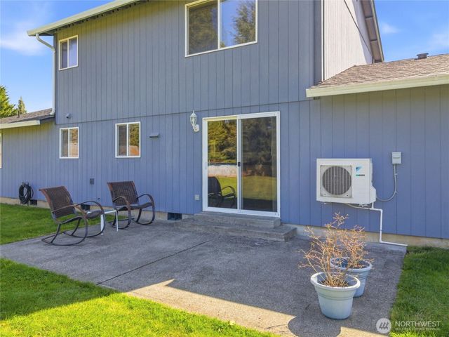 123 Upland Vista Drive, Chehalis, WA 98532